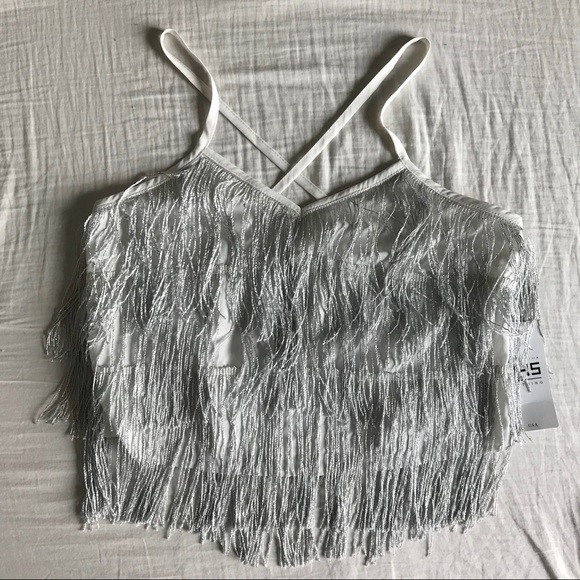 Tops - NWT Fringed top